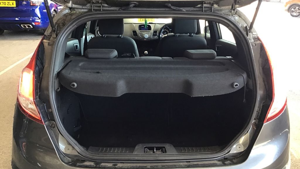 Used Ford Fiesta 2016 for sale - 76105848: Photo 13