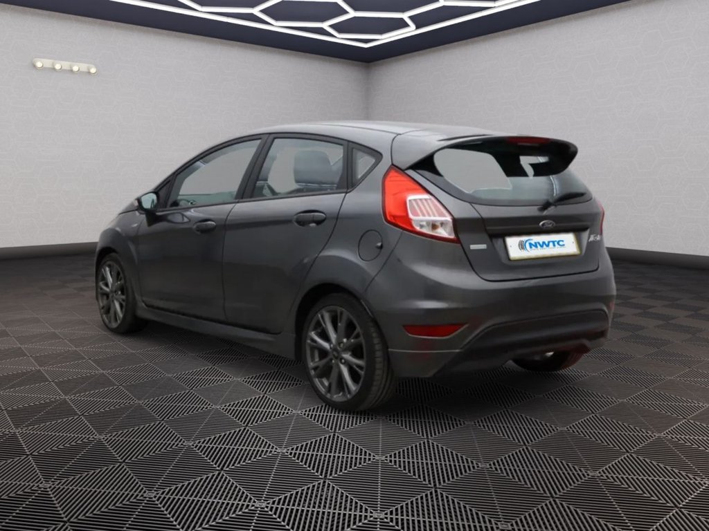 Used Ford Fiesta 2016 for sale - 76105848: Photo 4