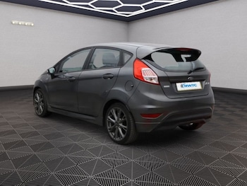 Used Ford Fiesta 2016 for sale - 76105848: Photo 4