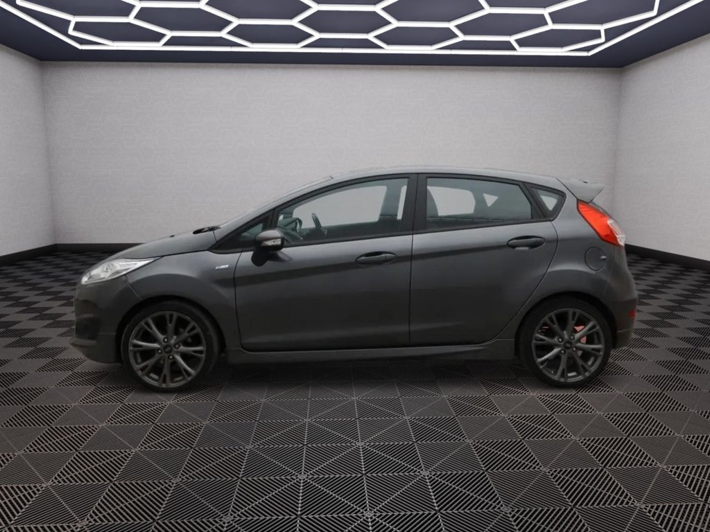 Used Ford Fiesta 2016 for sale - 76105848: Photo 7