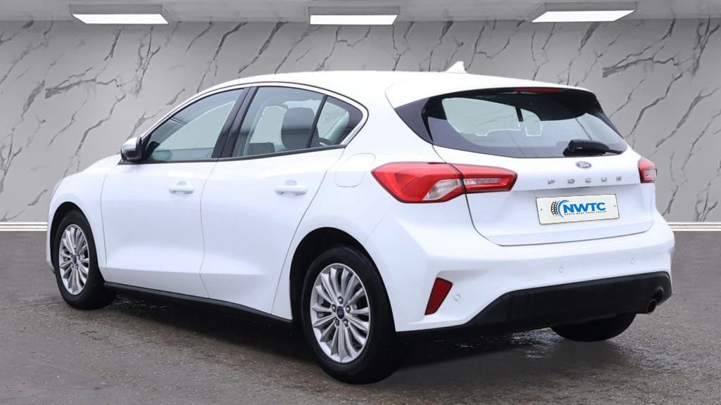 Used Ford Focus 2018 for sale - 76654967: Photo 4