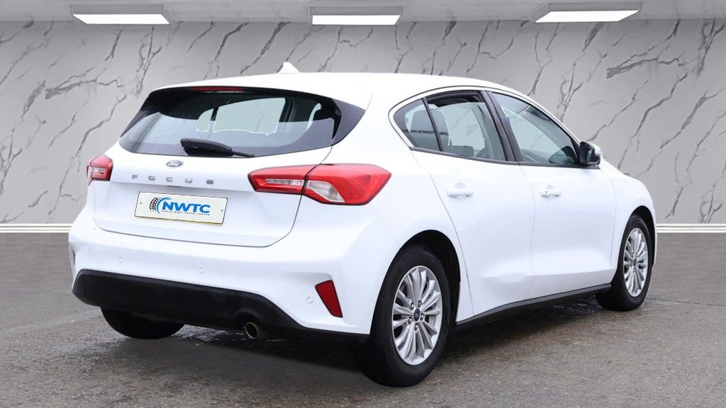 Used Ford Focus 2018 for sale - 76654967: Photo 5