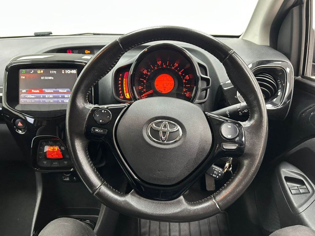Used Toyota AYGO 2018 for sale - 76724188: Photo 17