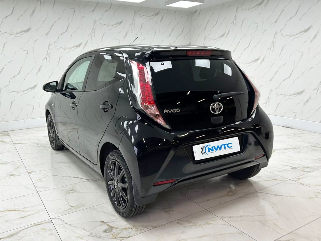 Used Toyota AYGO 2018 for sale - 76724188: Photo 9