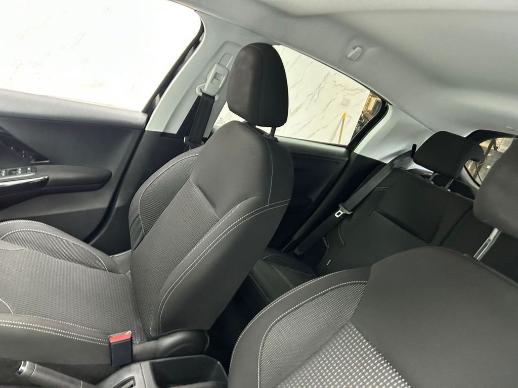 Used Peugeot 208 2018 for sale - 76323435: Photo 12