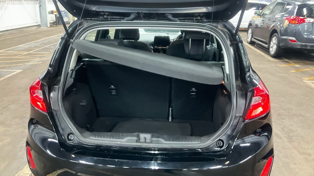 Used Ford Fiesta 2018 for sale - 77370083: Photo 12