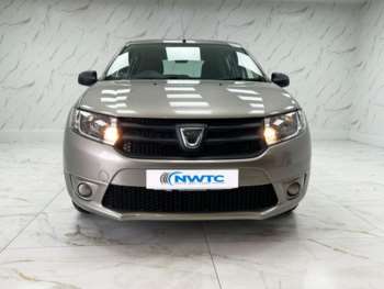 Used Dacia Sandero 2015 for sale - 74647922: Photo
