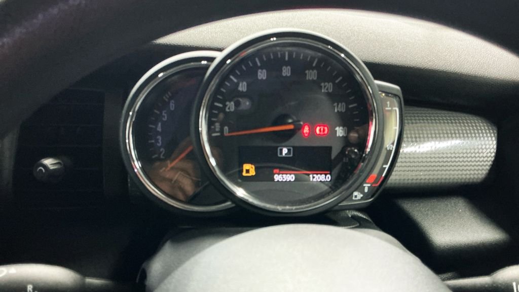 Used MINI Hatch 2018 for sale - 76901154: Photo 8