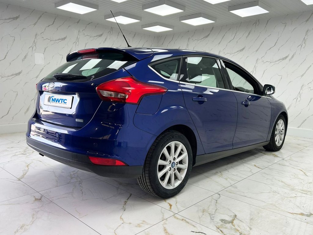 Used Ford Focus 2015 for sale - 77360254: Photo 12