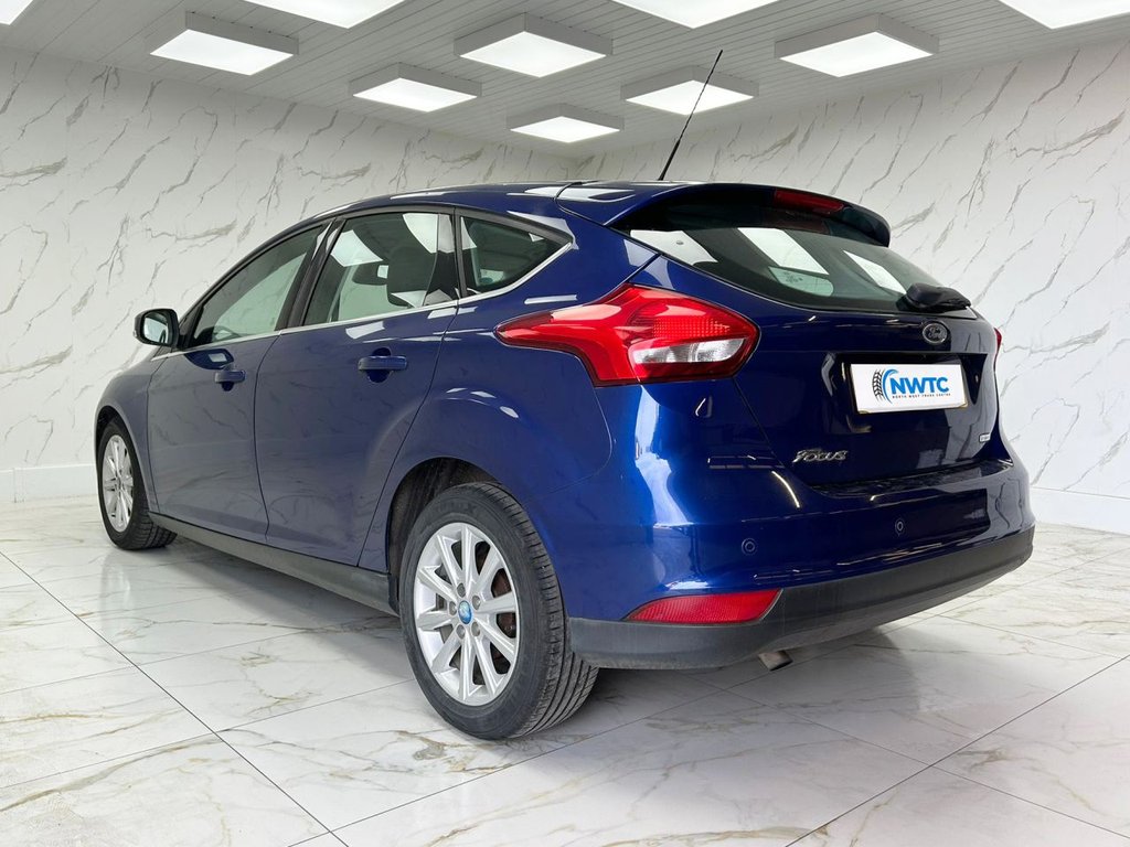 Used Ford Focus 2015 for sale - 77360254: Photo 9