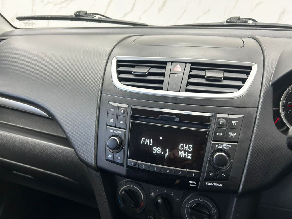 Used Suzuki Swift 2012 for sale - 76546780: Photo 11