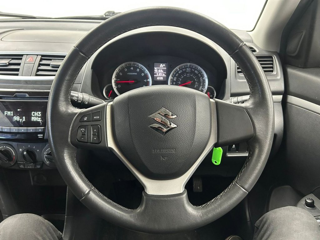 Used Suzuki Swift 2012 for sale - 76546780: Photo 14