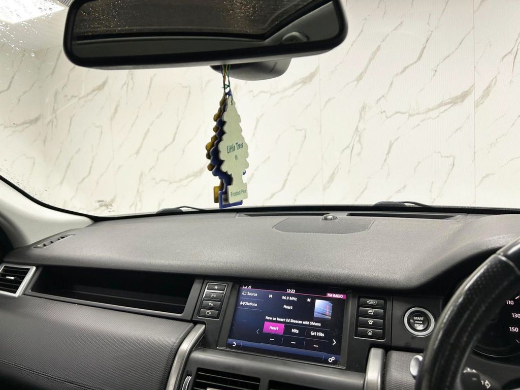 Used Land Rover Discovery Sport 2017 for sale - 77072572: Photo 17