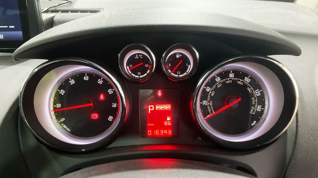 Used Vauxhall Meriva 2016 for sale - 77328352: Photo 11