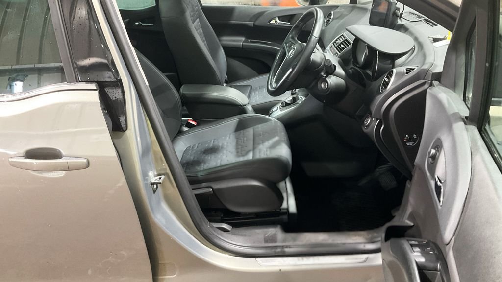 Used Vauxhall Meriva 2016 for sale - 77328352: Photo 12