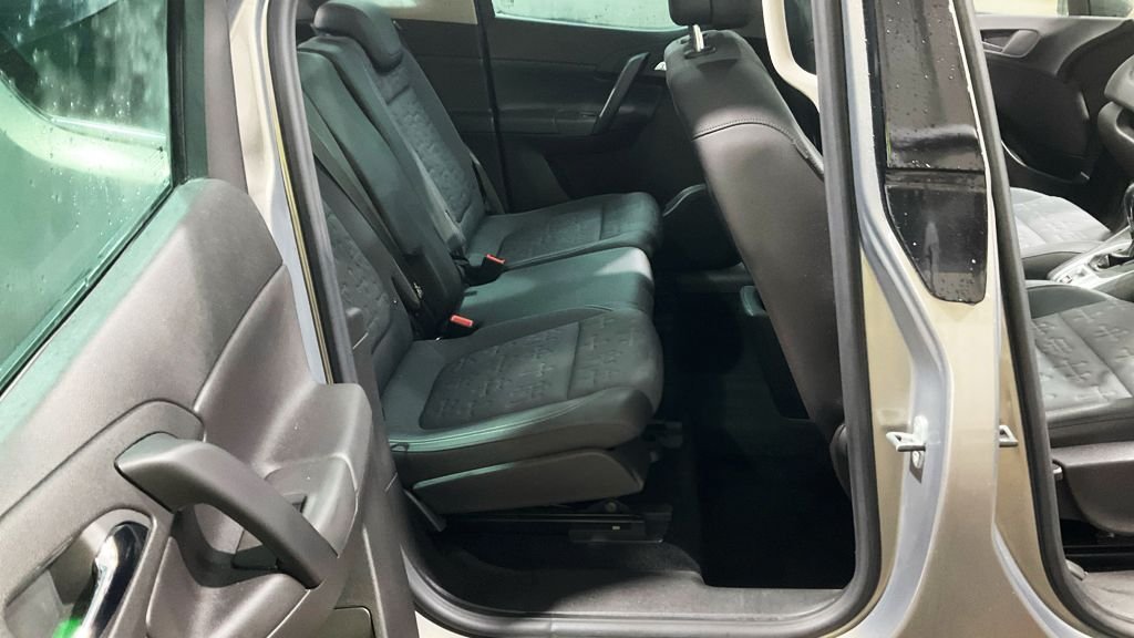 Used Vauxhall Meriva 2016 for sale - 77328352: Photo 13