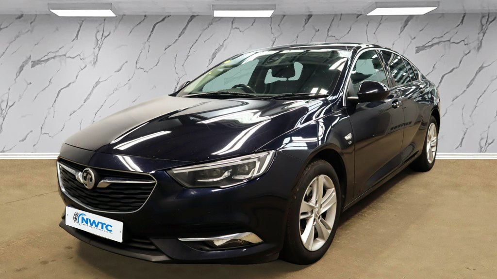 Used Vauxhall Insignia 2018 for sale - 76655291: Photo 3