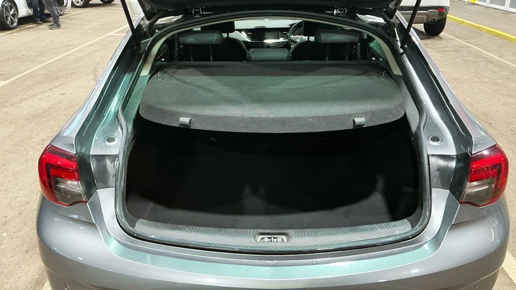 Used Vauxhall Insignia 2017 for sale - 77384185: Photo 13