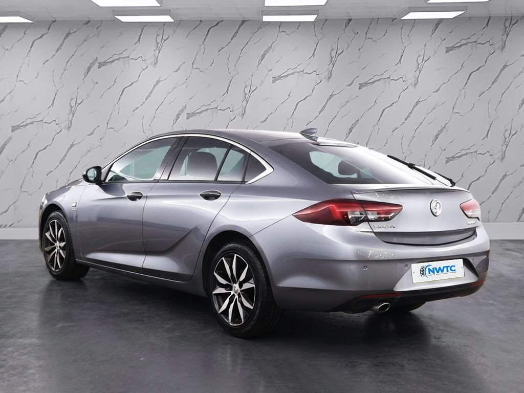 Used Vauxhall Insignia 2017 for sale - 77384185: Photo 5