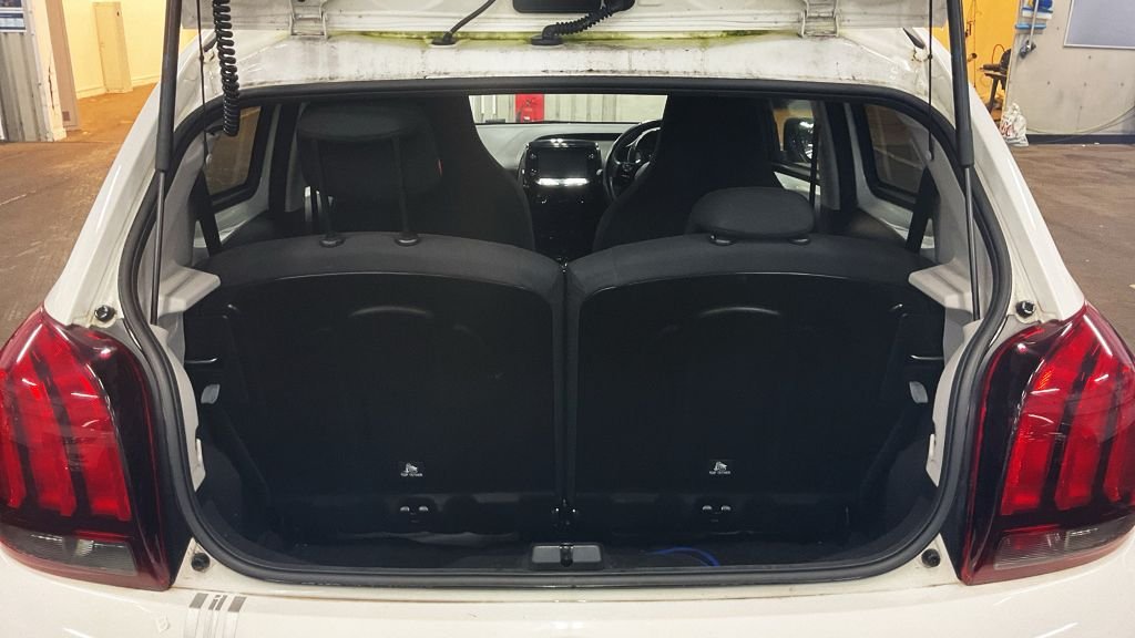 Used Peugeot 108 2020 for sale - 76686604: Photo 10