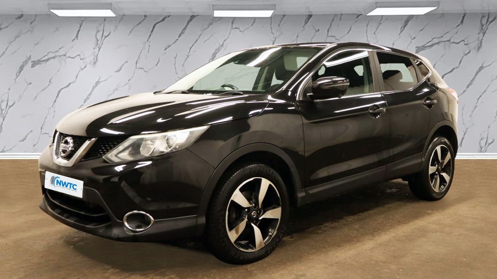 Used Nissan Qashqai 2015 for sale - 77835997: Photo 5
