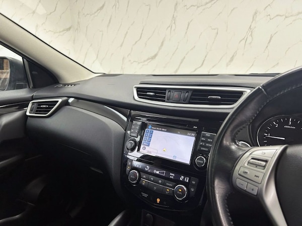 Used Nissan Qashqai 2016 for sale - 76105907: Photo 15