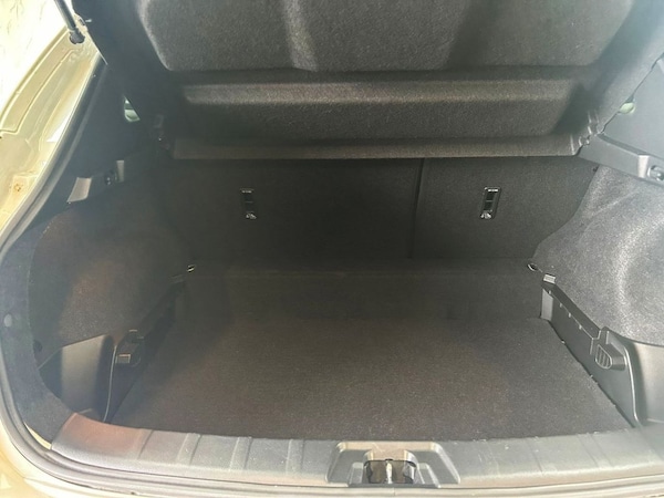 Used Nissan Qashqai 2016 for sale - 76105907: Photo 16