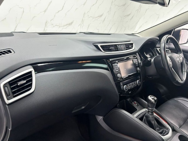 Used Nissan Qashqai 2016 for sale - 76105907: Photo 18