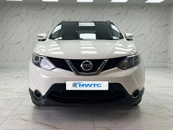 Used Nissan Qashqai 2016 for sale - 76105907: Photo 3