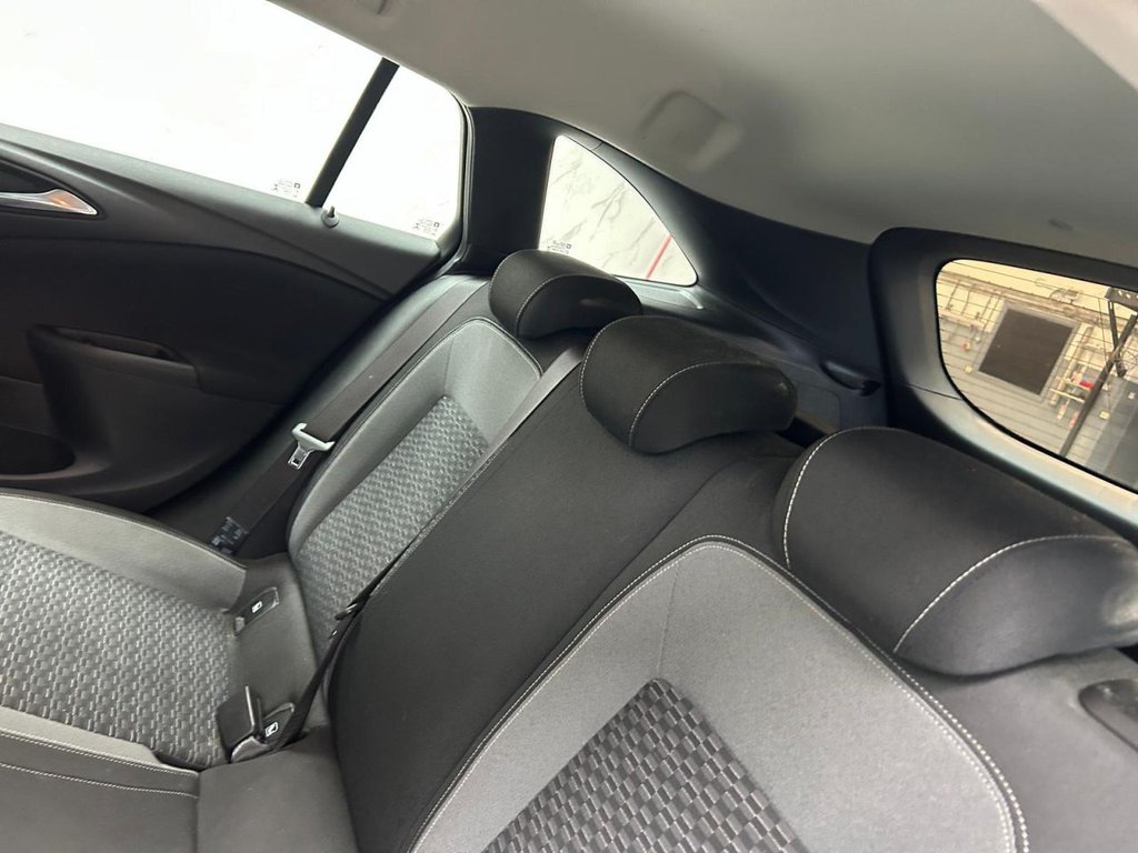 Used Vauxhall Astra 2021 for sale - 76654949: Photo 18