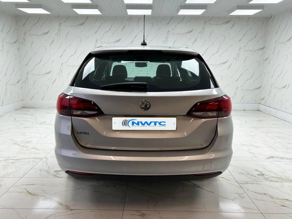 Used Vauxhall Astra 2021 for sale - 76654949: Photo 8