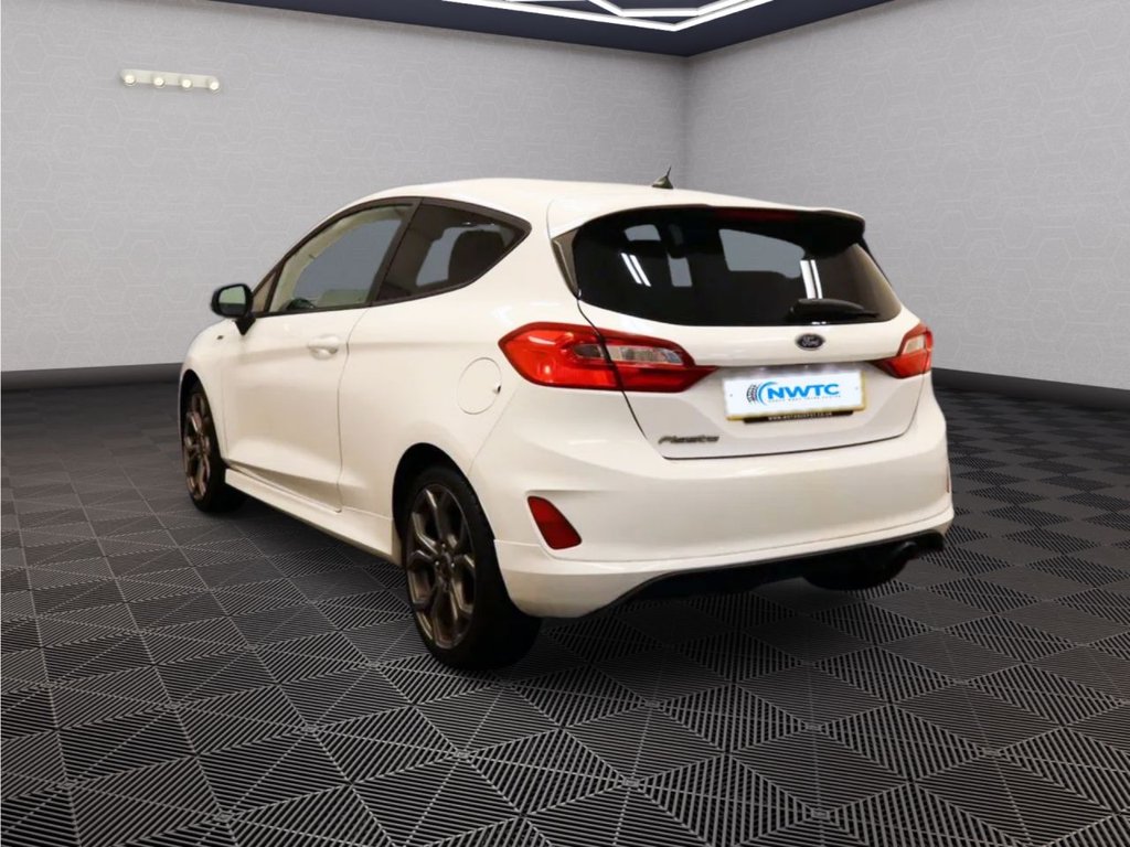 Used Ford Fiesta 2018 for sale - 76291678: Photo 3