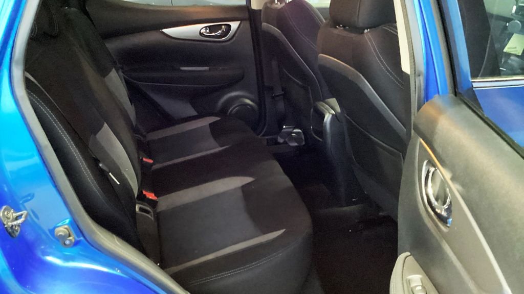 Used Nissan Qashqai 2018 for sale - 76654931: Photo 11