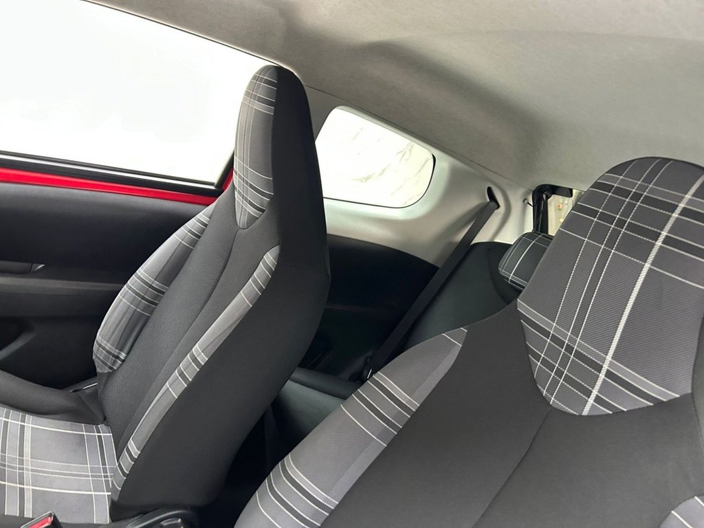 Used Peugeot 108 2017 for sale - 76333661: Photo 12