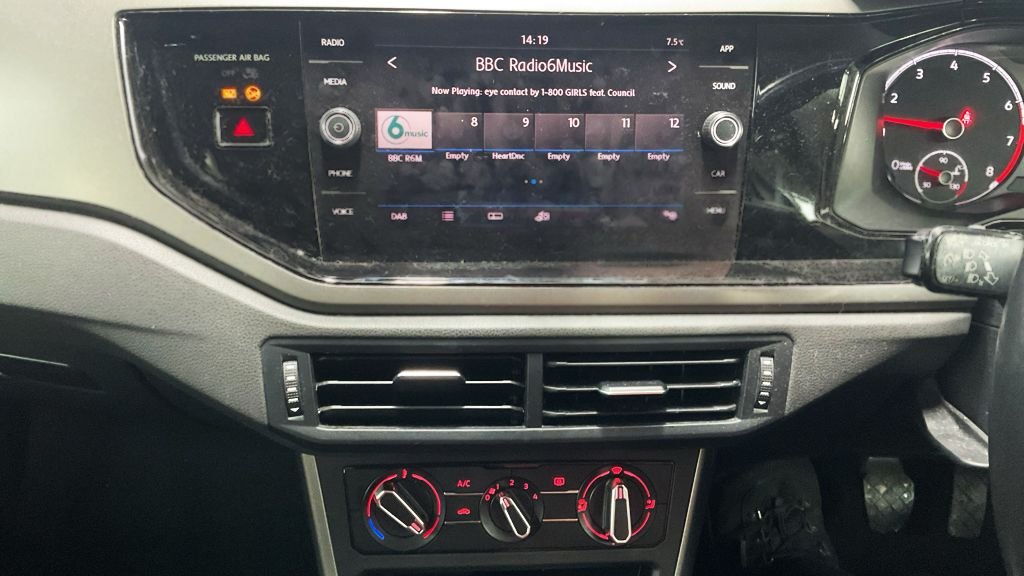 Used Volkswagen Polo 2018 for sale - 77667706: Photo 10