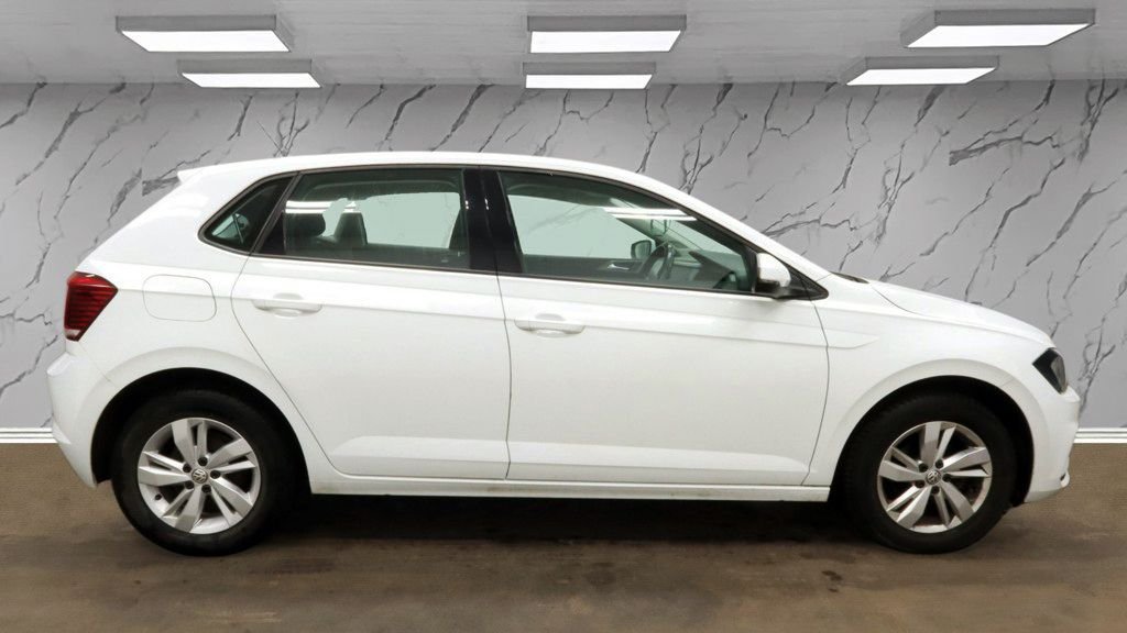 Used Volkswagen Polo 2018 for sale - 77667706: Photo 8