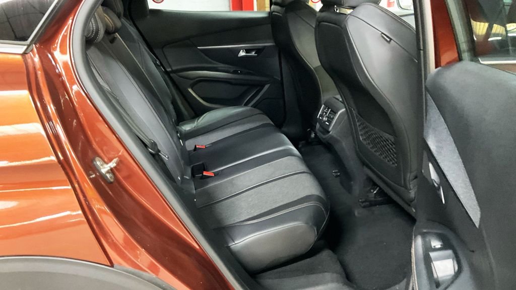 Used Peugeot 3008 2018 for sale - 76821039: Photo 11