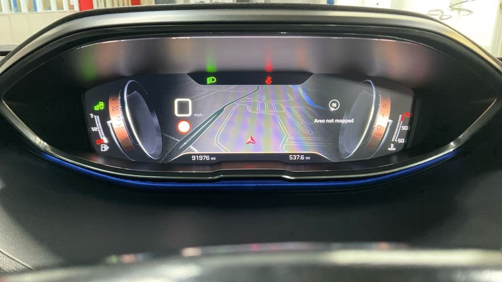 Used Peugeot 3008 2018 for sale - 76821039: Photo 9