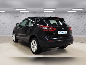 Used Nissan Qashqai 2018 for sale - 77287954: Photo