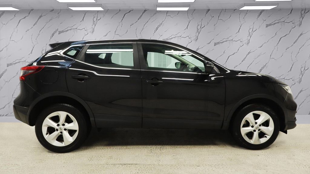 Used Nissan Qashqai 2018 for sale - 77287954: Photo 6