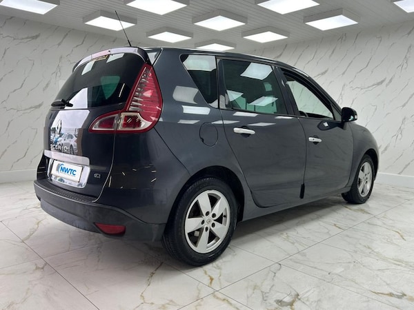 Used Renault Scenic 2011 for sale - 76132126: Photo 10