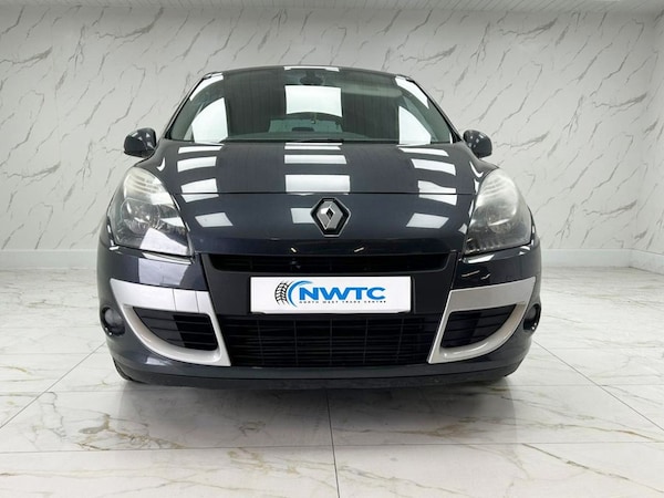 Used Renault Scenic 2011 for sale - 76132126: Photo 3