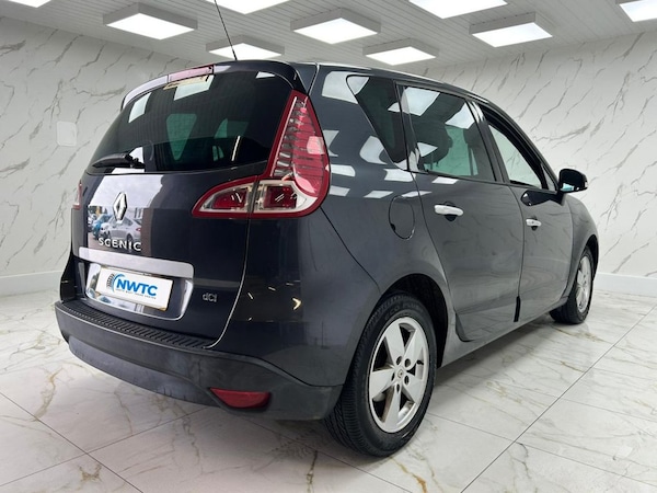 Used Renault Scenic 2011 for sale - 76132126: Photo 9