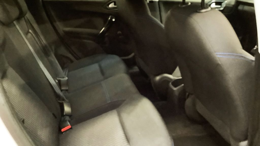 Used Peugeot 208 2018 for sale - 77288221: Photo 12