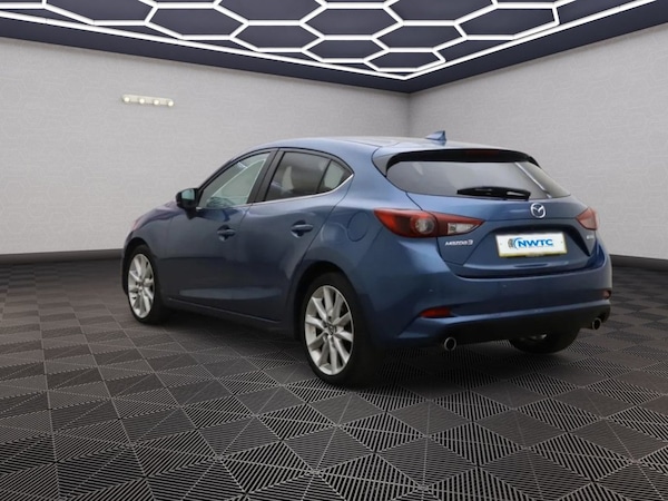 Used Mazda Mazda3 2017 for sale - 76291674: Photo 4