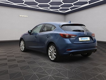 Used Mazda Mazda3 2017 for sale - 76291674: Photo 4