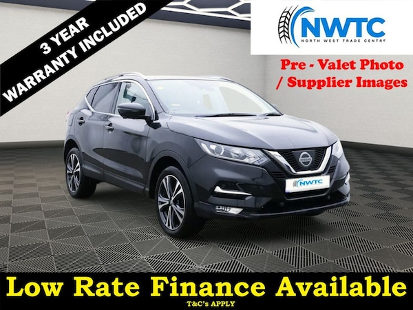 Used Nissan Qashqai 2017 for sale - 76345770: Photo 2