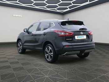 Used Nissan Qashqai 2017 for sale - 76345770: Photo 4