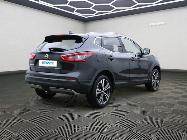 Used Nissan Qashqai 2017 for sale - 76345770: Photo 5