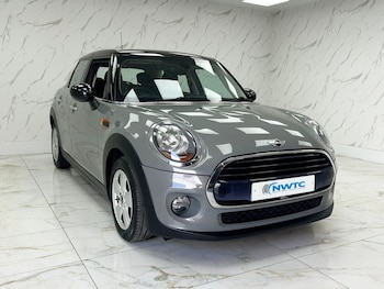 Used MINI Hatch 2017 for sale - 75456614: Photo